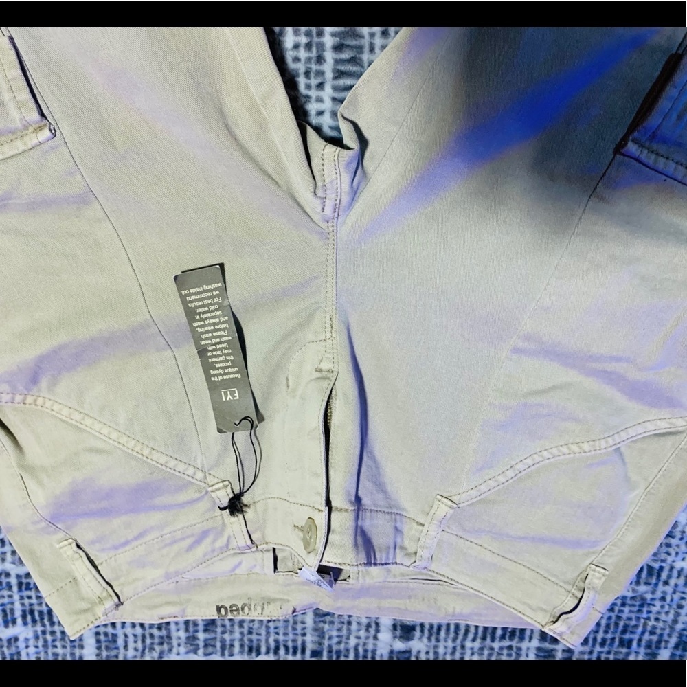P148- London Jean khaki pants BN size 6